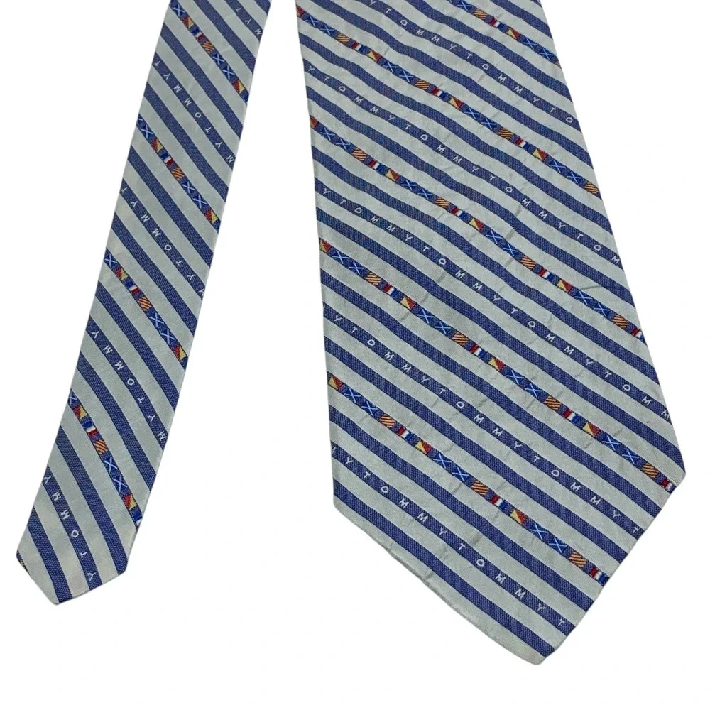 Tommy Hilfiger Men's Silk Necktie Blue/White Striped‎ Nautical Flag Logo Tie